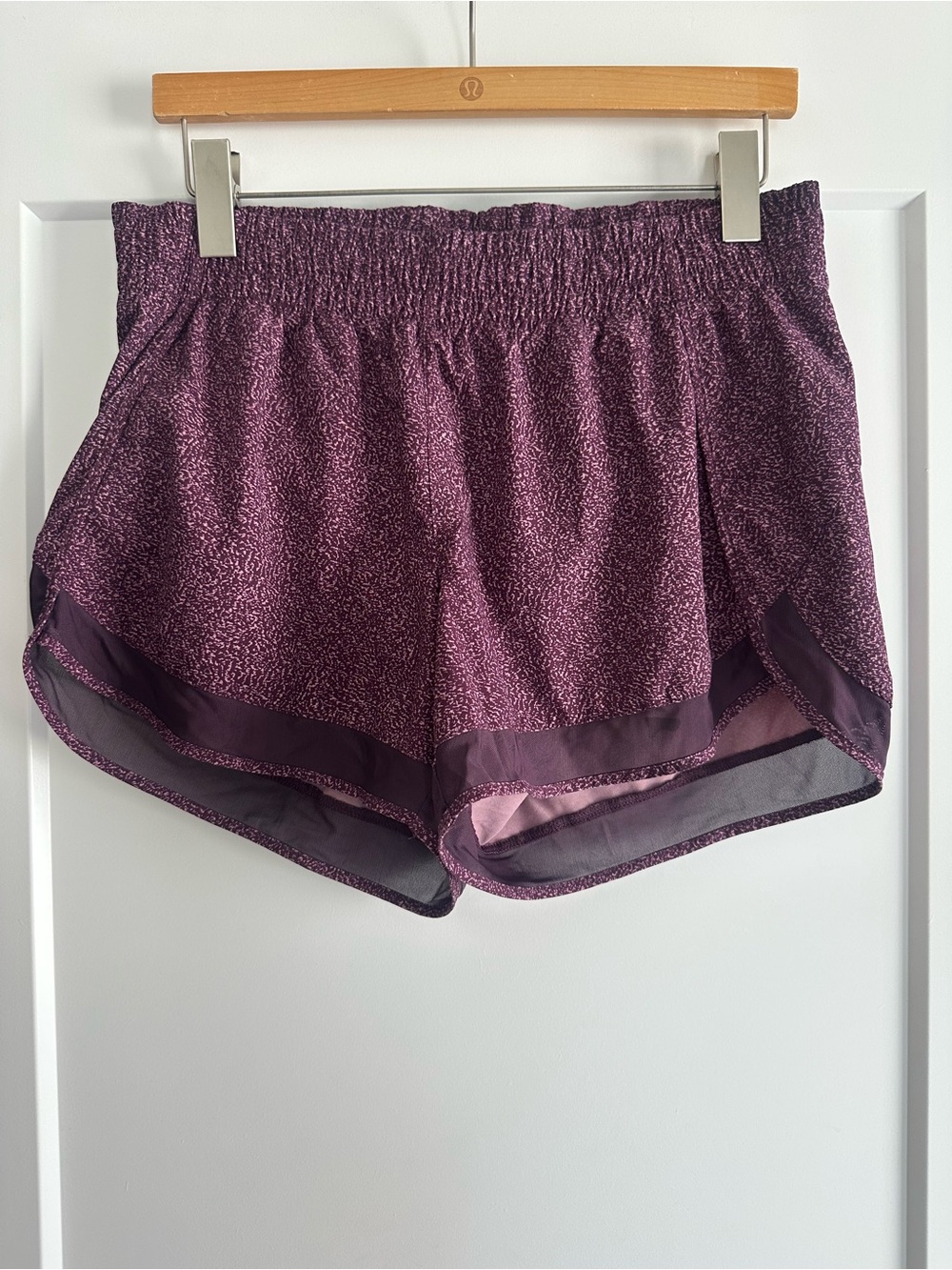 Athleta Printed Mesh Racer Run Short 4”